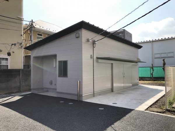用務員作業所